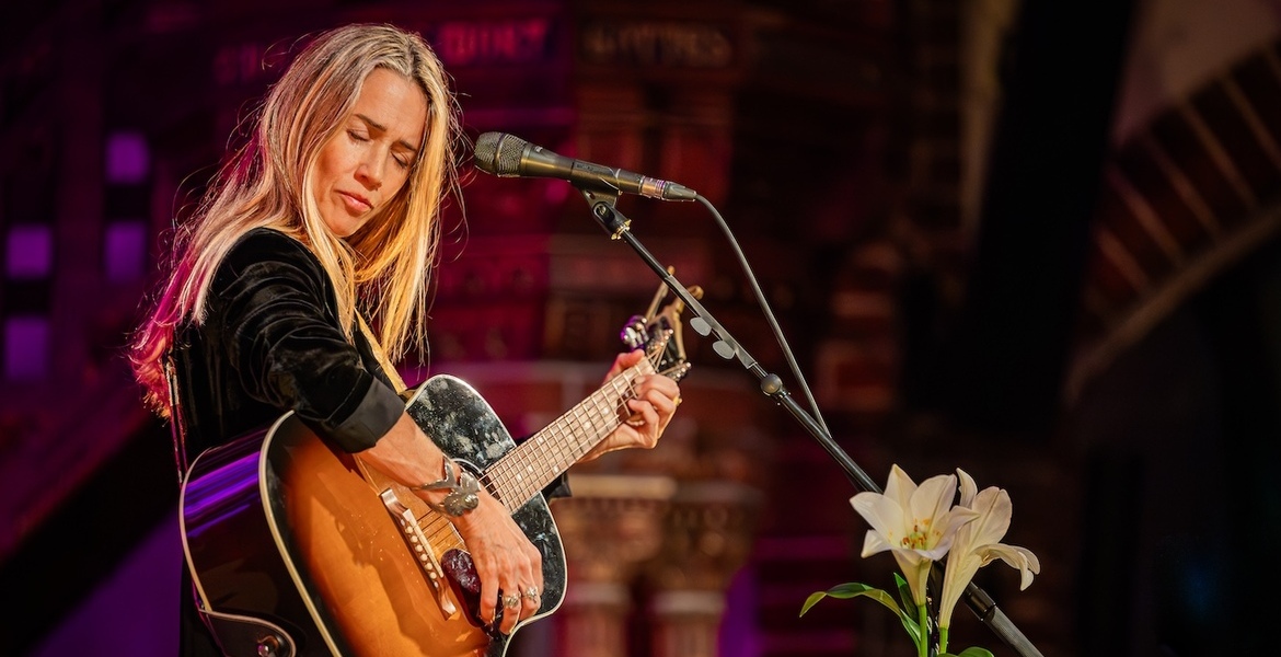 HEATHER NOVA