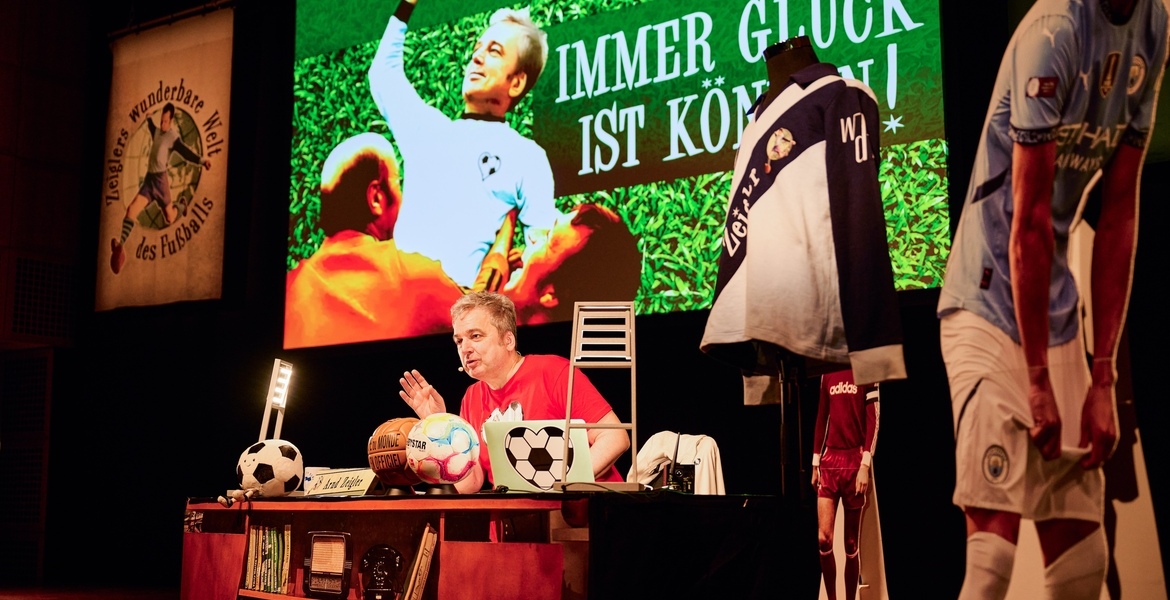 Tickets Zeiglers wunderbare Welt des Fußballs, LIVE in Karlsruhe